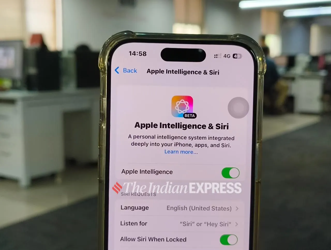 Kesan pertama Intelijen Apple