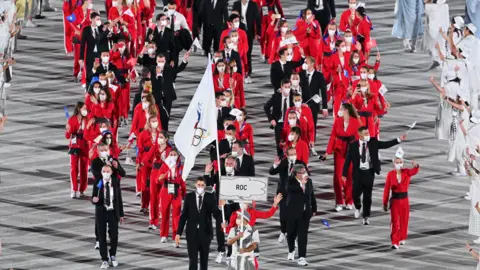 AFP Menyusul skandal doping tahun 2016, Rusia berkompetisi di Olimpiade 2020 sebagai Komite Olimpiade Rusia (ROC).