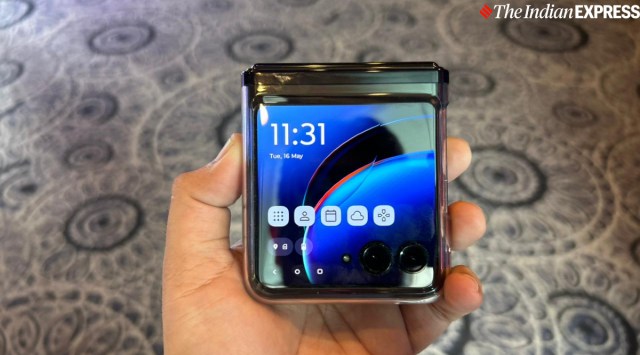 Motorola Razr 40 Ultra memiliki layar tertutup berukuran 3,6 inci.