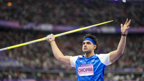 Neeraj Chopra dari India bereaksi saat acara atletik lempar lembing putra di Olimpiade Musim Panas 2024 di Paris, Prancis.