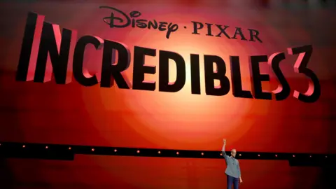     Disney Pete Docter, CCO, Jesse Grant/Getty Images untuk Pixar muncul selama D23: The Ultimate Disney Fan Event di Disney Entertainment Showcase pada 09 Agustus 2024 di Anaheim, California