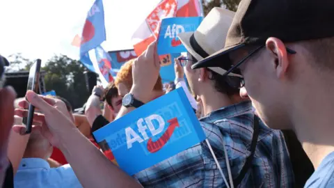 Sean Gallup/Getty Images pendukung AfD di Erfurt pada 31 Agustus 2024