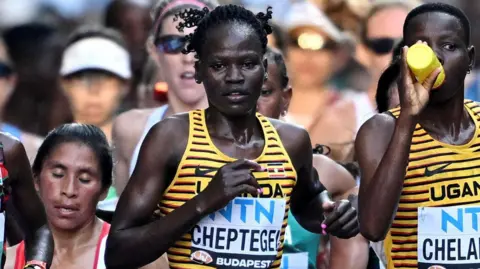 Rebecca Cheptegei dari Alamy Uganda di final maraton putri