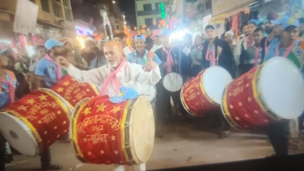 Perayaan Ganesh Chaturthi, Festival Ganesh, Nashik Dhol, Drummer Nashik Gulab Khan, Pemain Dhol Muslim, Nashik Muslim Dhol Legak, Apa itu Tasha, Ganesh Utsav, Berita Indian Express