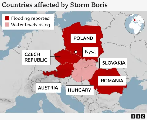 Peta Eropa Tengah yang menunjukkan laporan banjir di Polandia, Republik Ceko, Rumania dan Austria, dengan Hongaria dan Slovakia juga ditandai sebagai 