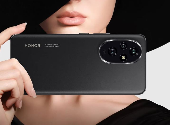 Honor 200 memiliki kamera telefoto 50MP.