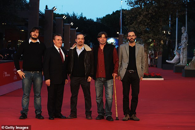 Parretti berfoto bersama sutradara Aureliano Amadei dan produser Federico Schiavi di Premiere 'Il Leone Di Orvieto' pada tahun 2012