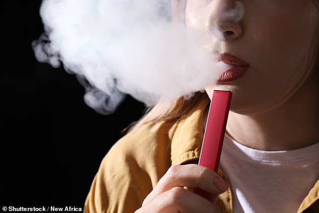 Kemungkinan akan ada 'pajak dosa' pada perusahaan vaping dan perjudian (gambar stok)