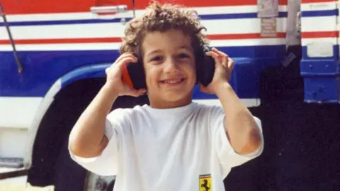 Remaja Facebook Daniel Ricciardo