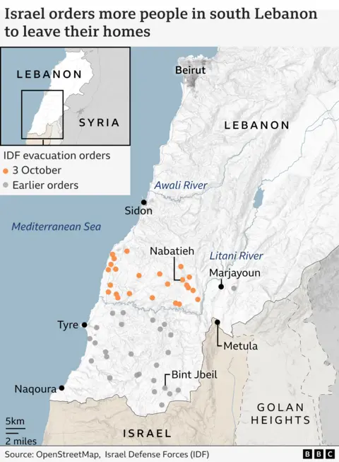 Peta yang menunjukkan kota-kota dan desa-desa di selatan Lebanon yang terkena dampak perintah evakuasi militer Israel (3 Oktober 2024)