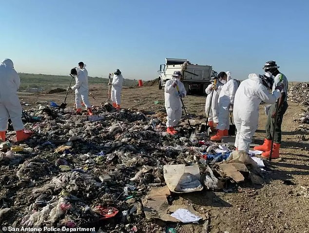 Polisi menggeledah tempat pembuangan sampah di San Antonio bulan lalu, dan mereka mengatakan “ada kemungkinan besar” untuk menemukannya.