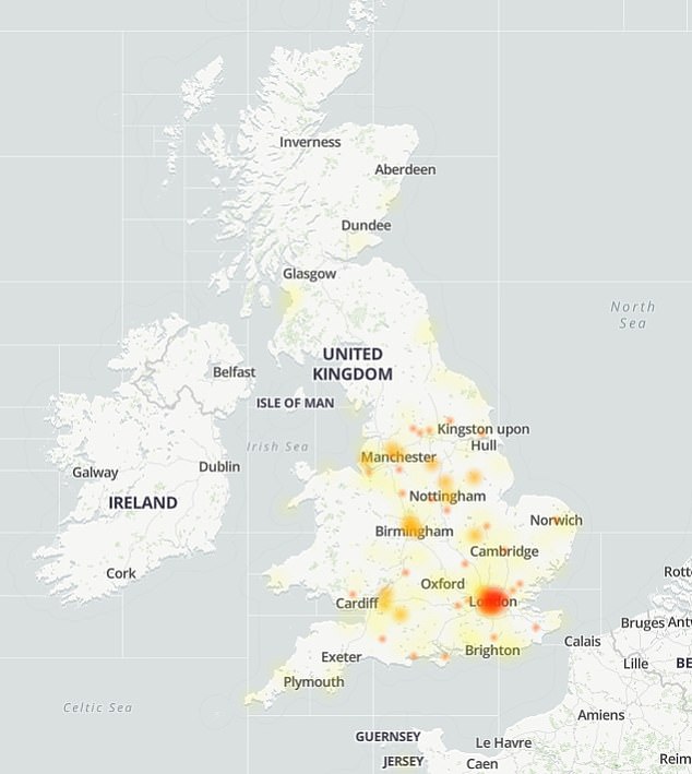 Lebih dari seribu pelanggan mengeluhkan masalah ini pada jam 9 pagi ini, lapor situs web pemantau pemadaman DownDetector