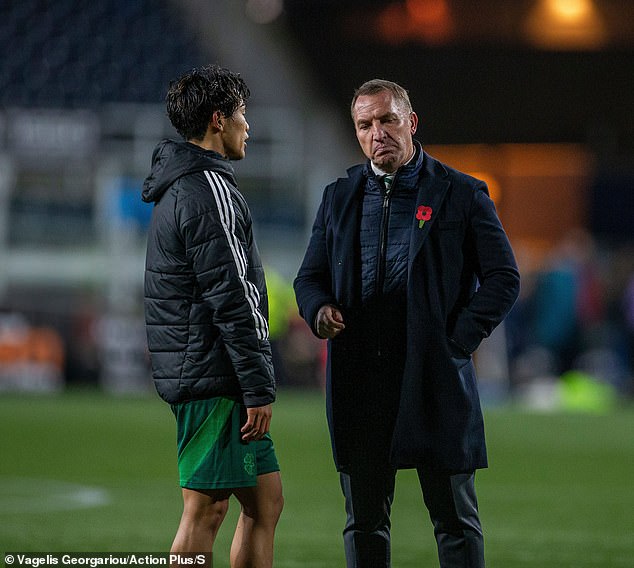 Manajer Celtic Brendan Rodgers mengatakan: 'jika itu adalah mengheningkan cipta selama satu menit, maka itu berarti mengheningkan cipta selama satu menit'