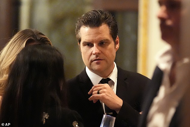 Gaetz difoto di Mar-a-Lago pada Kamis malam